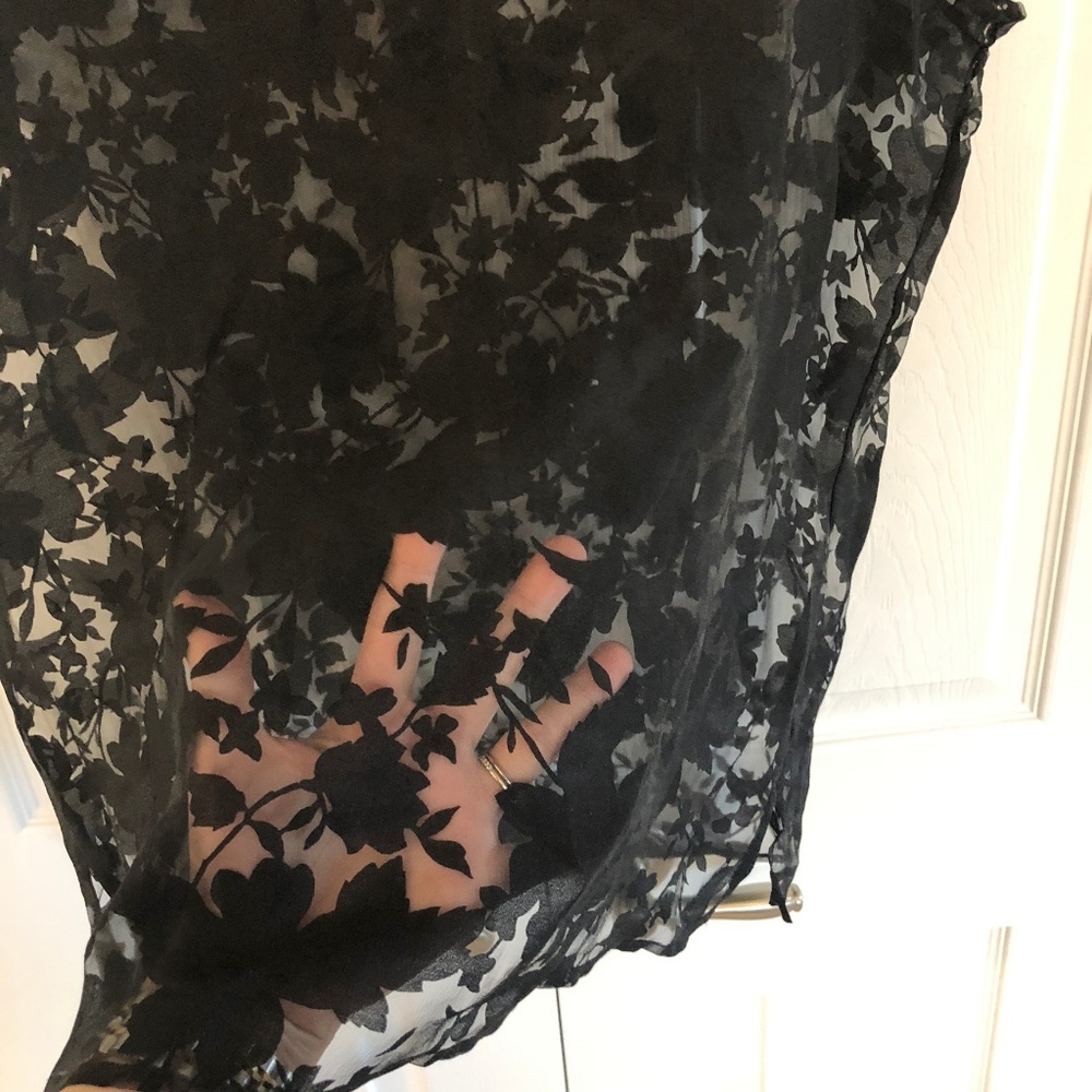 Pleione Floral Sheer Blouse - Picture 3 of 8